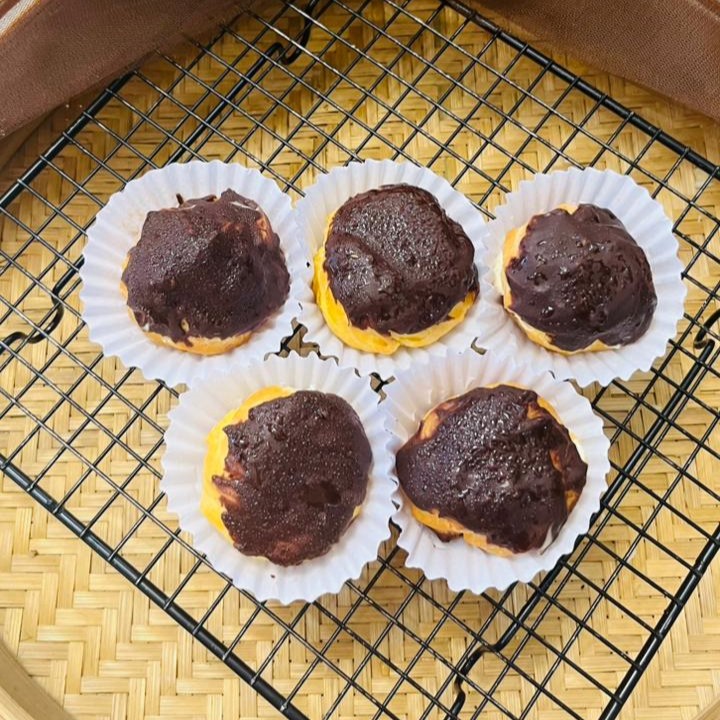Cream Puff Chocolate